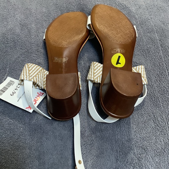 Italian Shoemakers Colorblock Heels - Picture 2 of 7